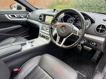 Used Mercedes-Benz SL 2015 for sale - 77287850: Photo