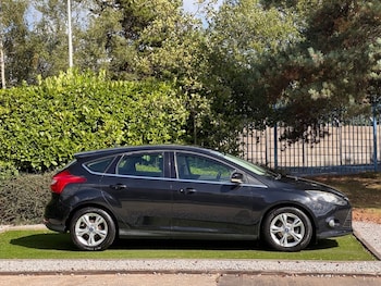 Used Ford Focus 2013 for sale - 75998860: Photo