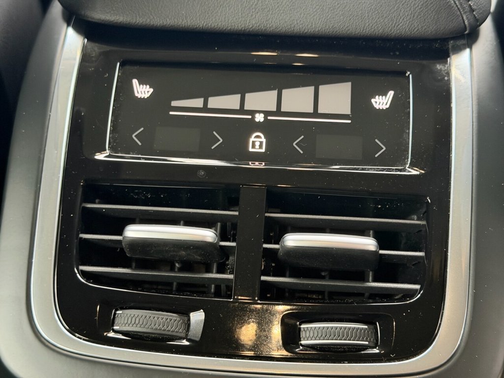 Used Volvo XC60 2022 for sale - 77734046: Photo 34