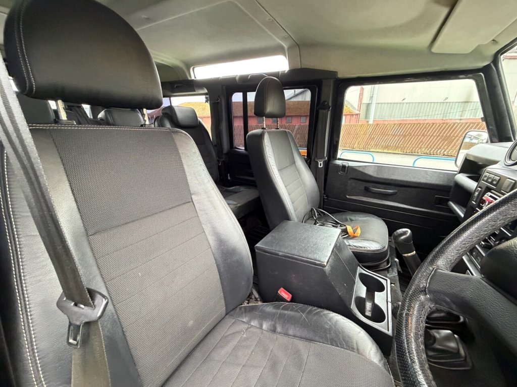Used Land Rover Defender 2008 for sale - 78082414: Photo 4