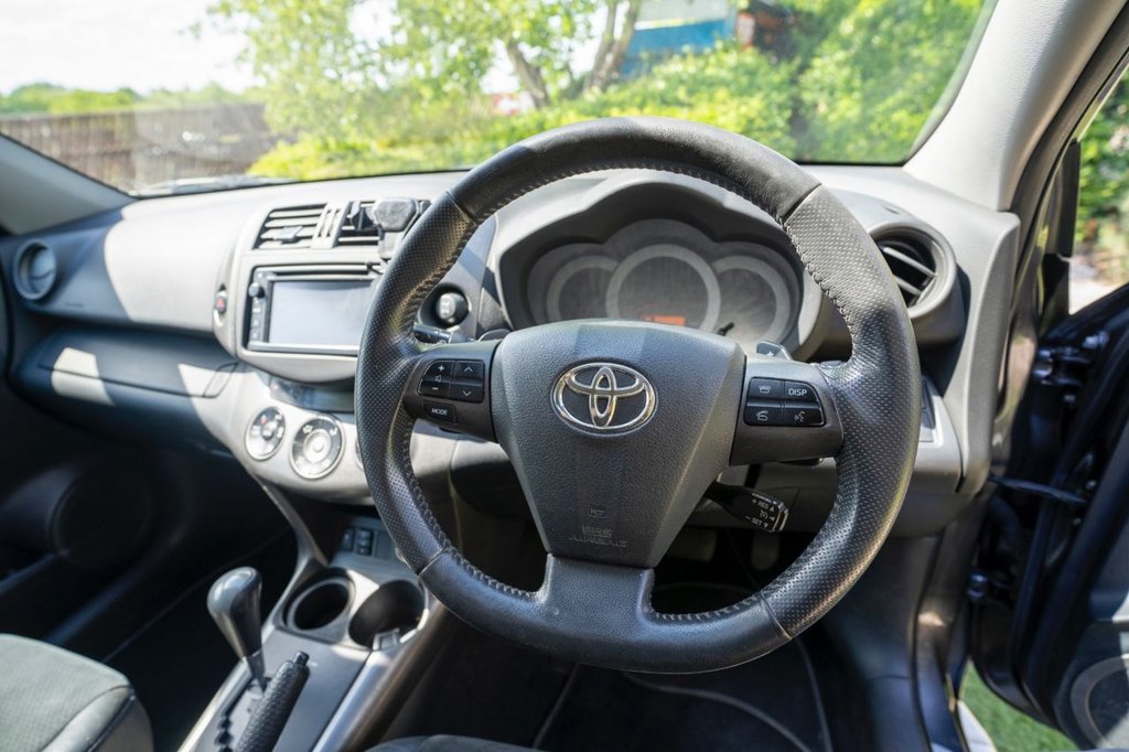 Used Toyota RAV4 2012 for sale - 76333338: Photo 17