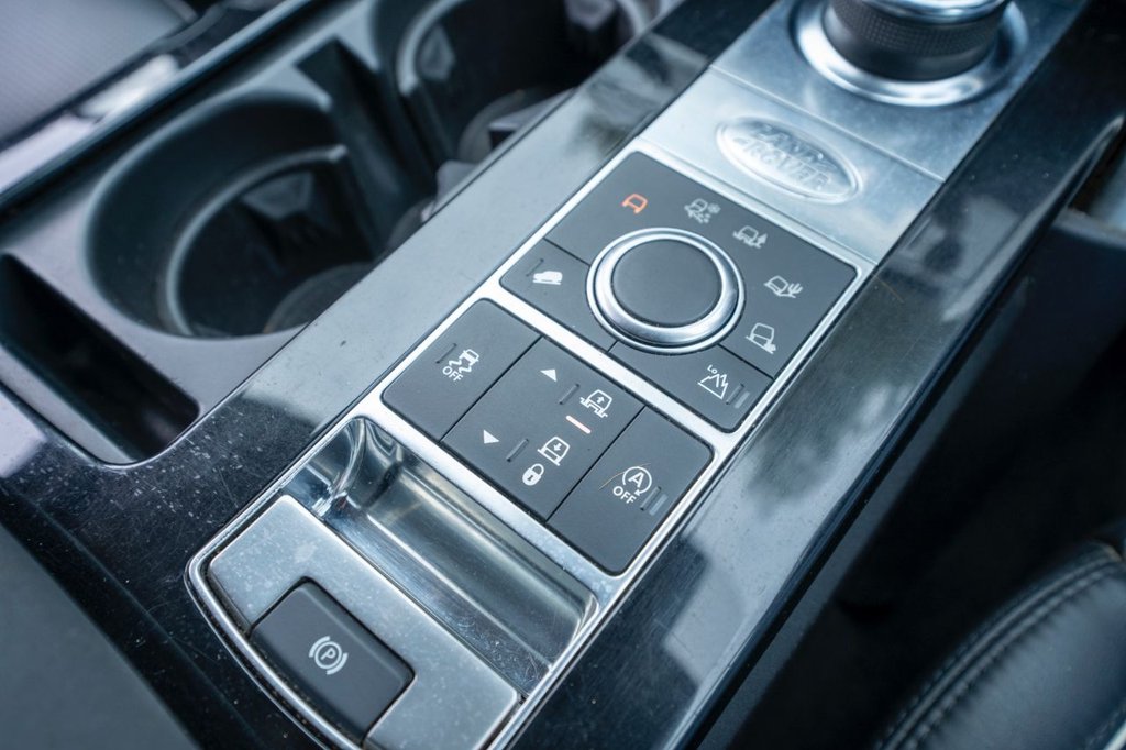 Used Land Rover Discovery 2019 for sale - 76820274: Photo 21