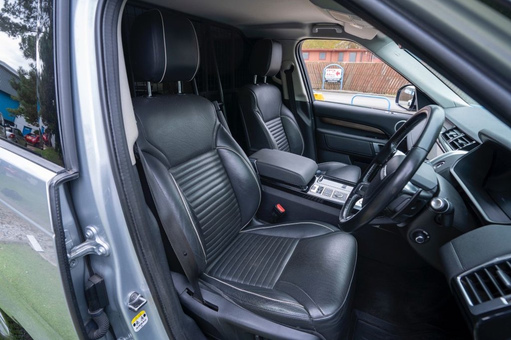 Used Land Rover Discovery 2019 for sale - 76820274: Photo 8