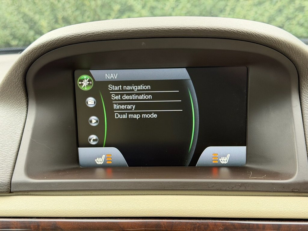 Used Volvo V70 2011 for sale - 77369424: Photo 19