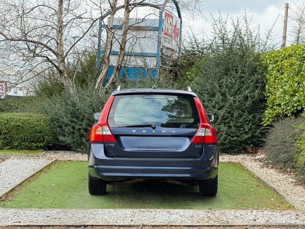 Used Volvo V70 2011 for sale - 77369424: Photo 4