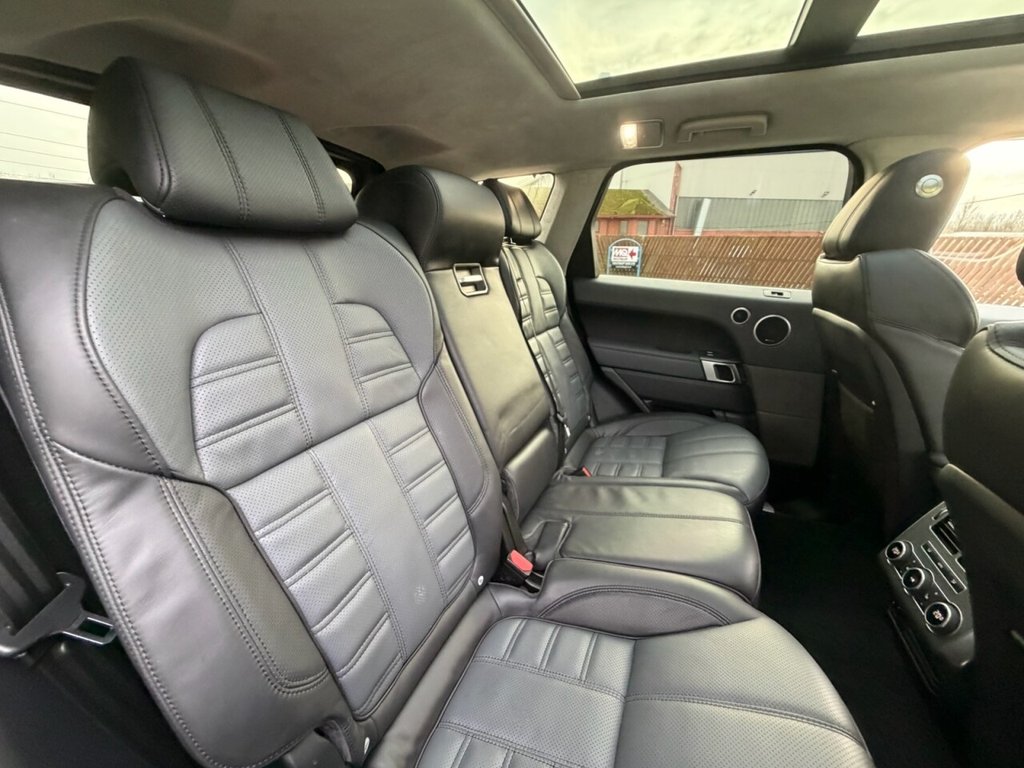 Used Land Rover Range Rover Sport 2017 for sale - 77275758: Photo 11