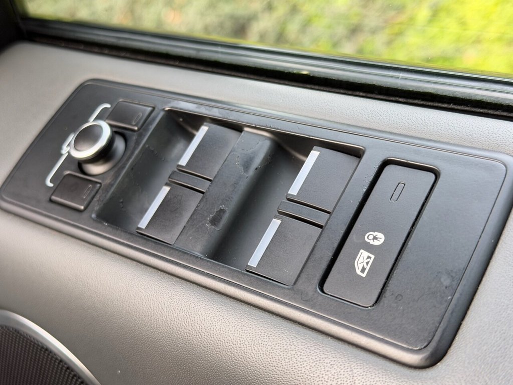 Used Land Rover Range Rover Sport 2017 for sale - 77275758: Photo 26