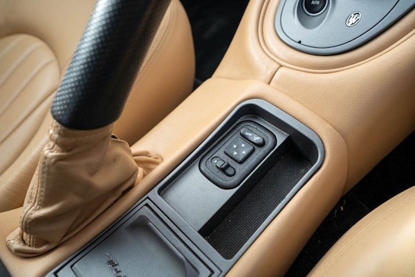 Used Maserati Coupe 2004 for sale - 75098803: Photo 9