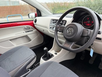 Used Volkswagen up! 2012 for sale - 77153703: Photo