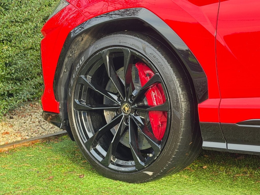 Used Lamborghini Urus 2019 for sale - 76962470: Photo 12