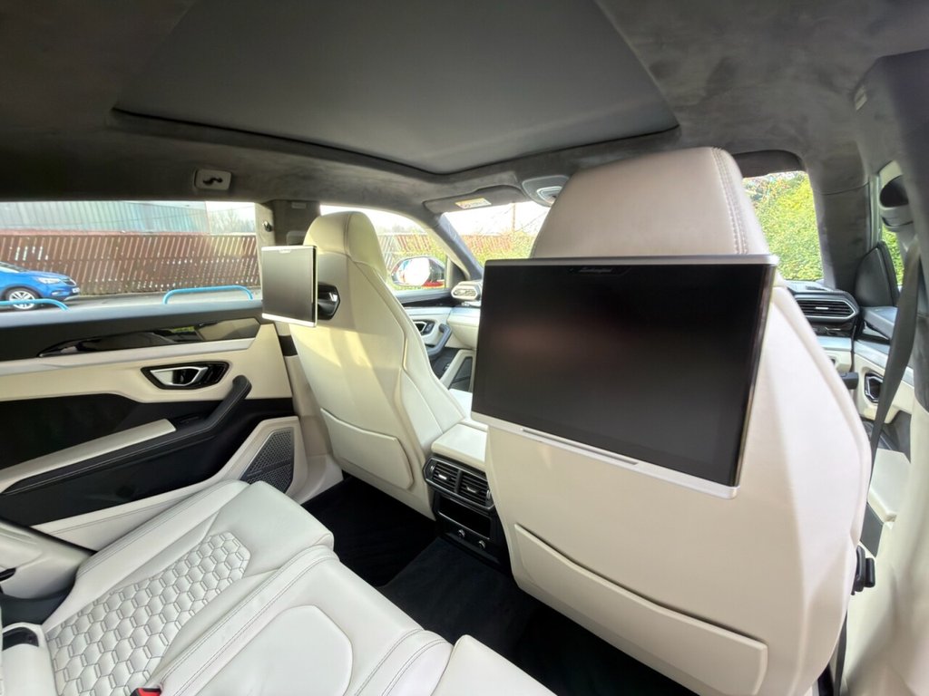 Used Lamborghini Urus 2019 for sale - 76962470: Photo 21