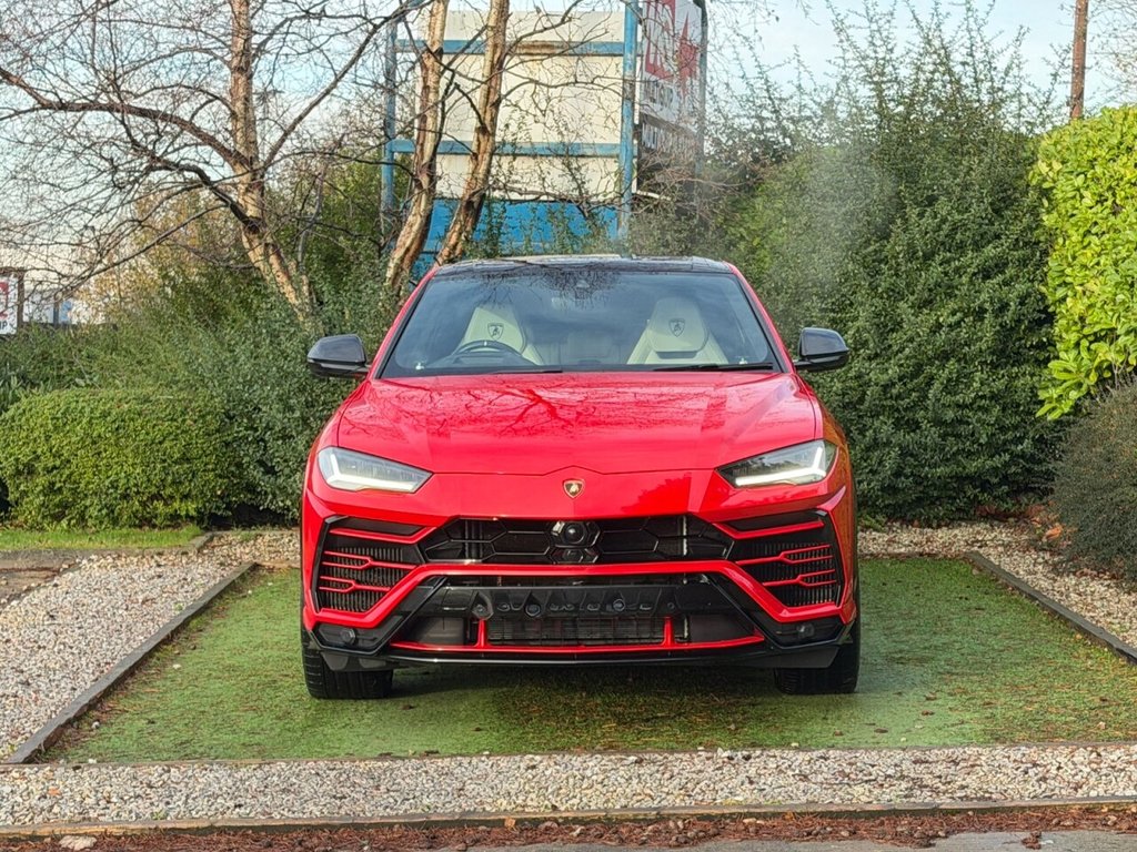 Used Lamborghini Urus 2019 for sale - 76962470: Photo 4
