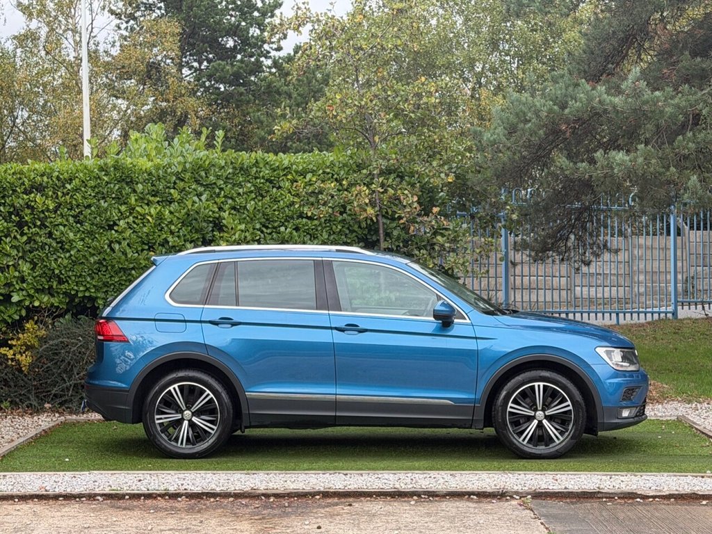 Used Volkswagen Tiguan 2018 for sale - 76496344: Photo 2