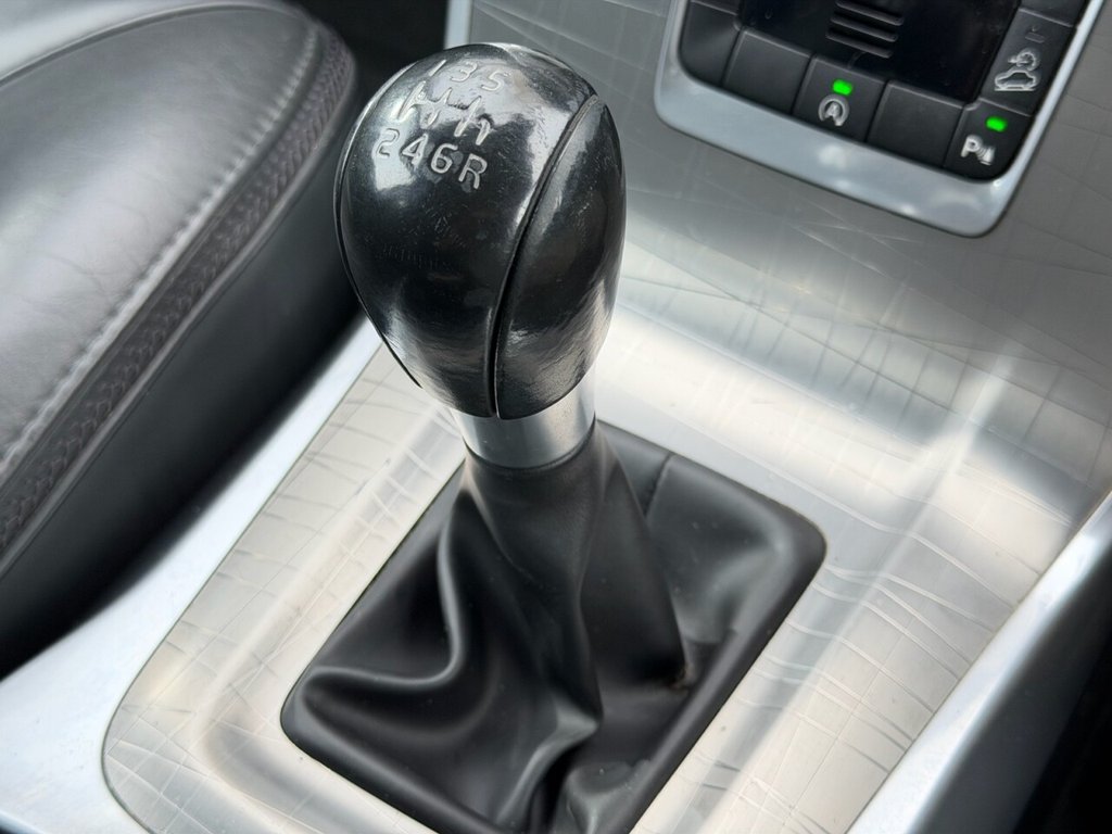 Used Volvo XC70 2013 for sale - 78167318: Photo 17