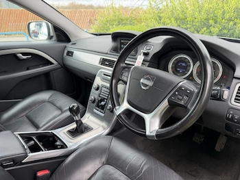 Used Volvo XC70 2013 for sale - 78167318: Photo