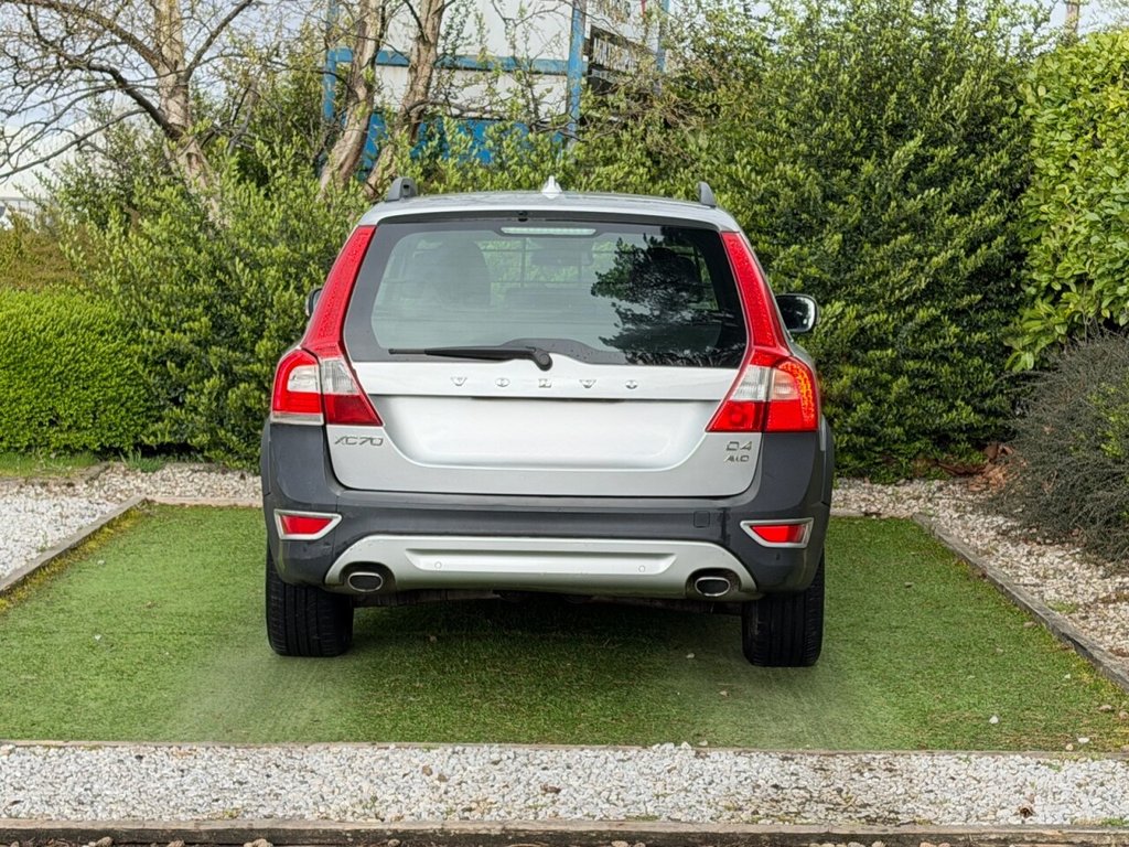 Used Volvo XC70 2013 for sale - 78167318: Photo 5