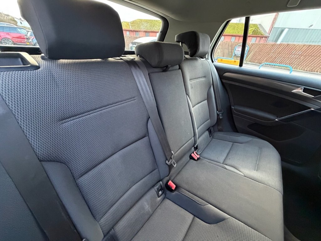 Used Volkswagen Golf 2013 for sale - 76909772: Photo 11