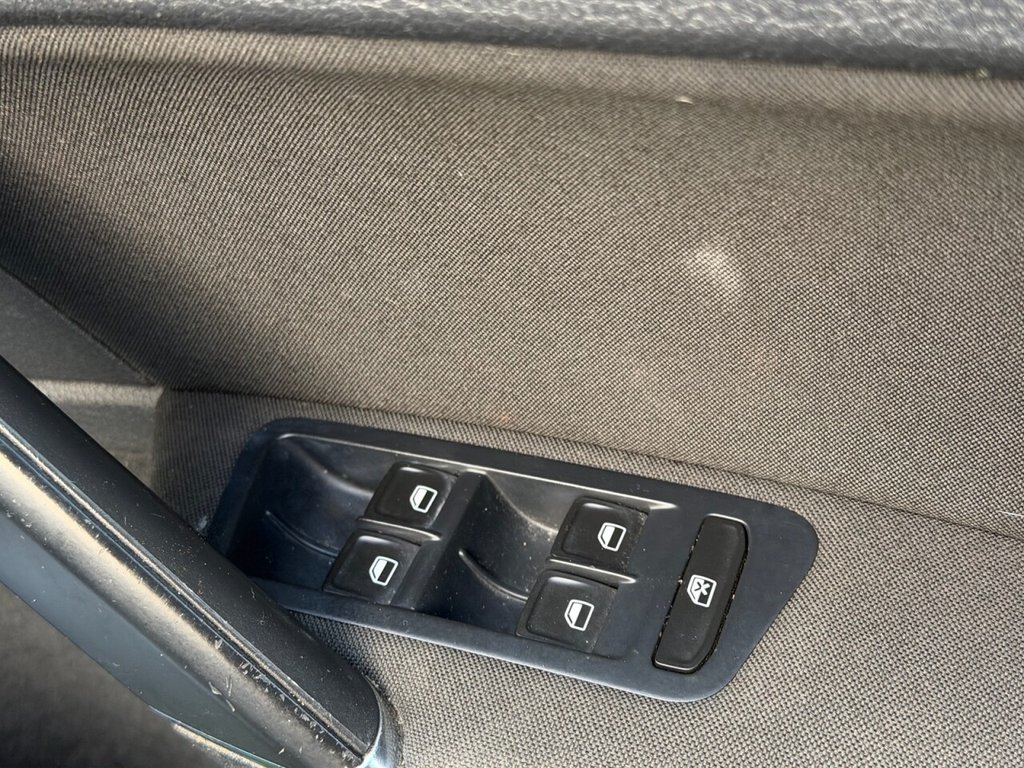 Used Volkswagen Golf 2013 for sale - 76909772: Photo 15