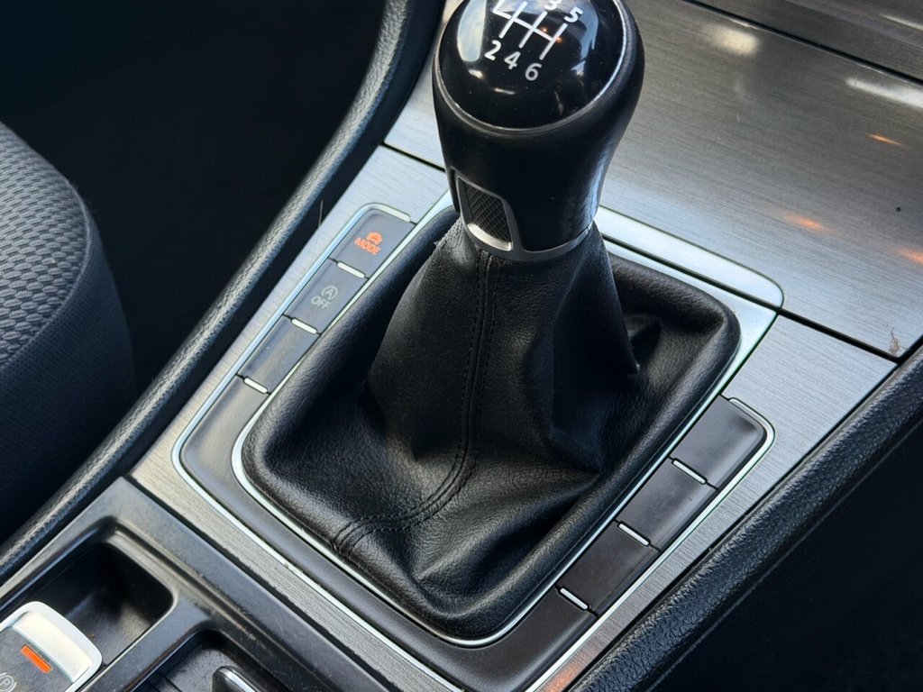 Used Volkswagen Golf 2013 for sale - 76909772: Photo 18