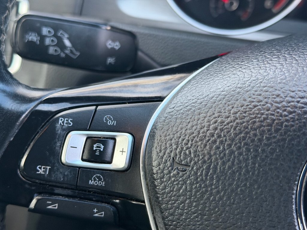 Used Volkswagen Golf 2013 for sale - 76909772: Photo 19