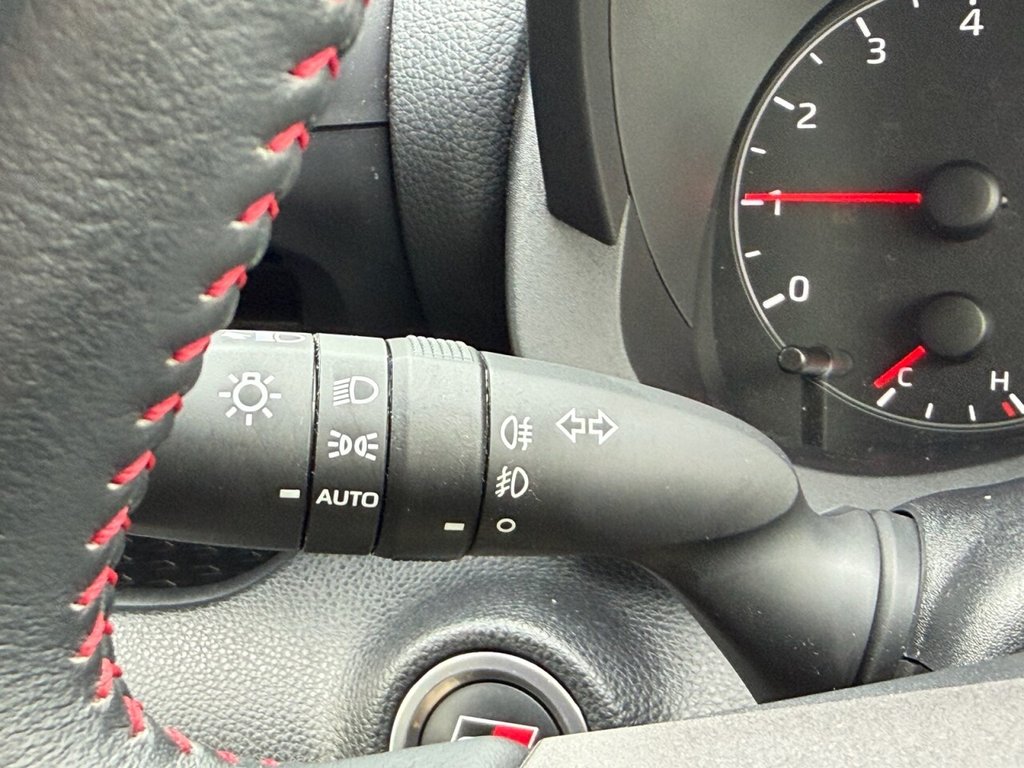 Used Toyota Yaris 2021 for sale - 77667058: Photo 28