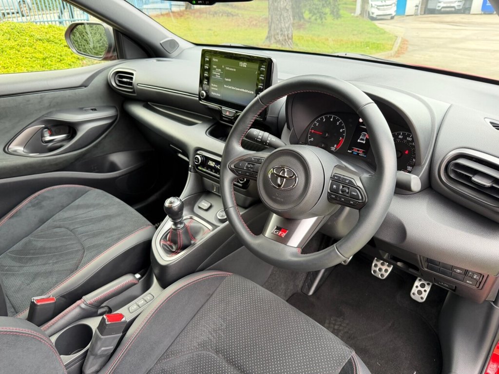 Used Toyota Yaris 2021 for sale - 77667058: Photo 3