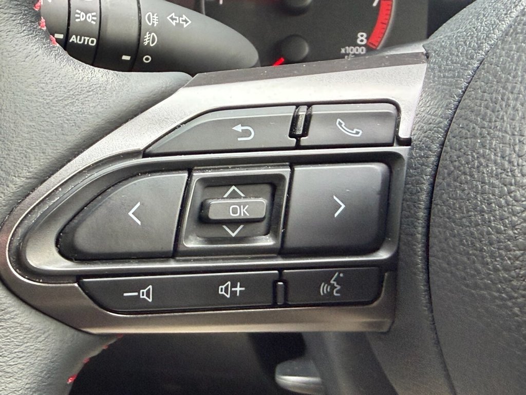 Used Toyota Yaris 2021 for sale - 77667058: Photo 30