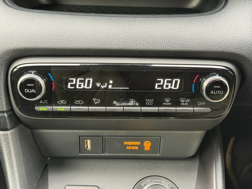 Used Toyota Yaris 2021 for sale - 77667058: Photo 32