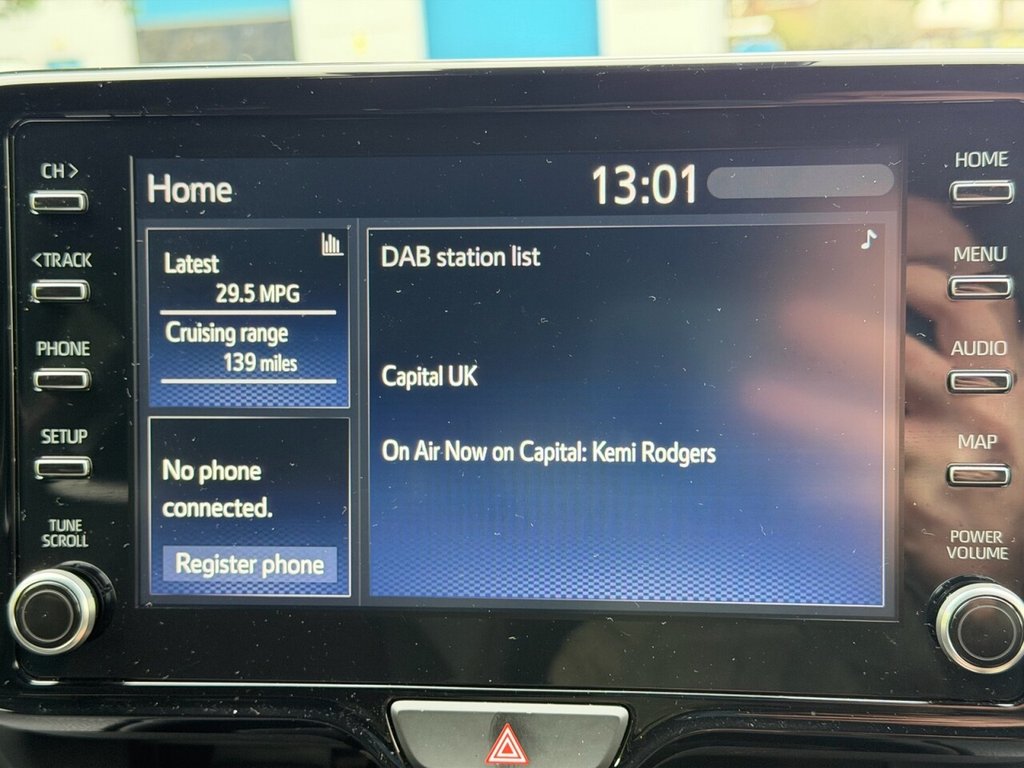 Used Toyota Yaris 2021 for sale - 77667058: Photo 33