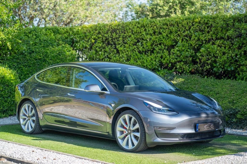 Used Tesla Model 3 2019 for sale - 76023736: Photo 1