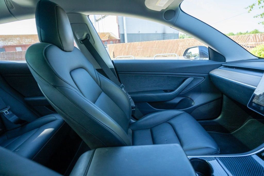 Used Tesla Model 3 2019 for sale - 76023736: Photo 11