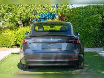 Used Tesla Model 3 2019 for sale - 76023736: Photo 3