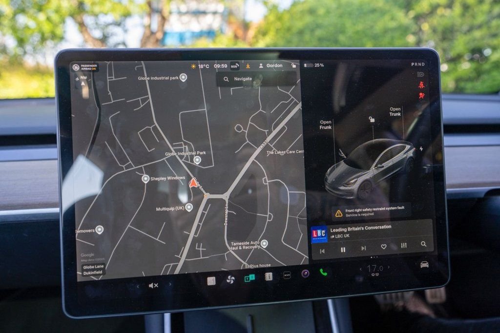 Used Tesla Model 3 2019 for sale - 76023736: Photo 9