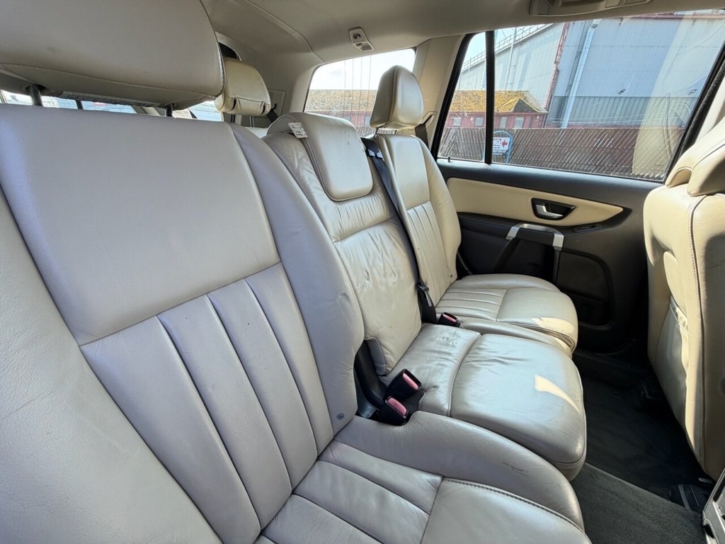 Used Volvo XC90 2013 for sale - 77780015: Photo 17