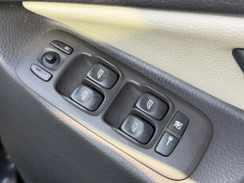 Used Volvo XC90 2013 for sale - 77780015: Photo 19