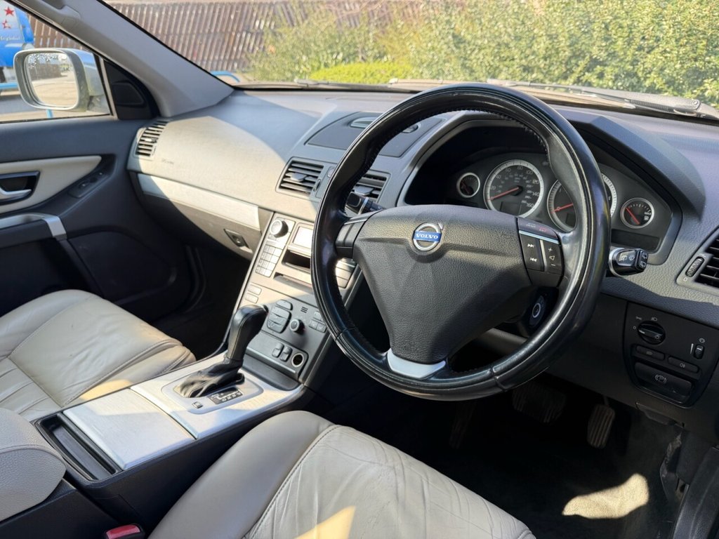 Used Volvo XC90 2013 for sale - 77780015: Photo 3