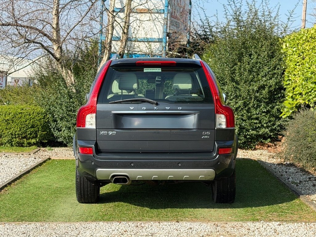 Used Volvo XC90 2013 for sale - 77780015: Photo 5