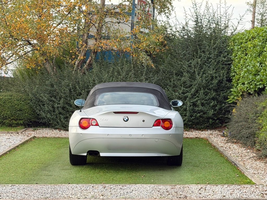 Used BMW Z4 2005 for sale - 76496623: Photo 10