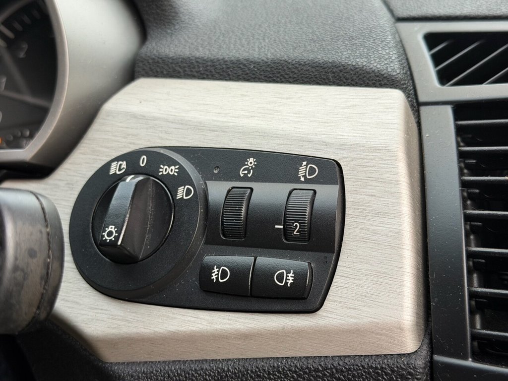 Used BMW Z4 2005 for sale - 76496623: Photo 25