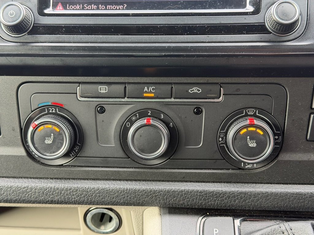 Used Volkswagen Transporter 2016 for sale - 77583275: Photo 26