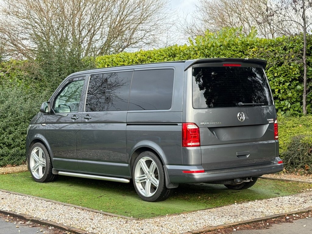 Used Volkswagen Transporter 2016 for sale - 77583275: Photo 8