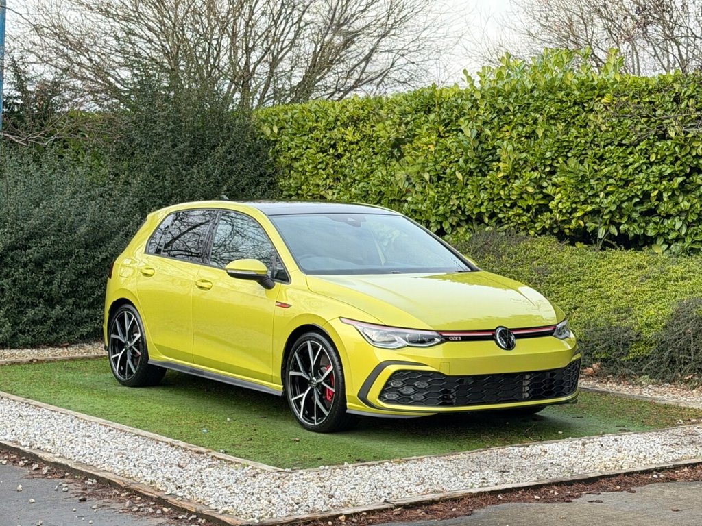 Used Volkswagen Golf 2024 for sale - 77275989: Photo 1