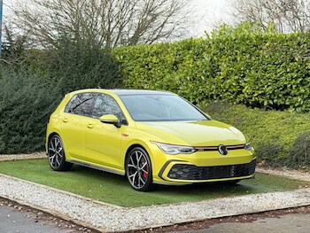 Used Volkswagen Golf 2024 for sale - 77275989: Photo