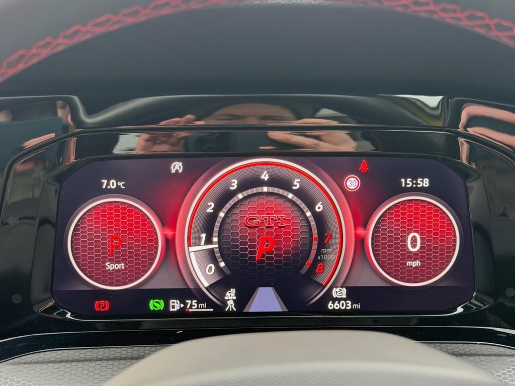 Used Volkswagen Golf 2024 for sale - 77275989: Photo 24