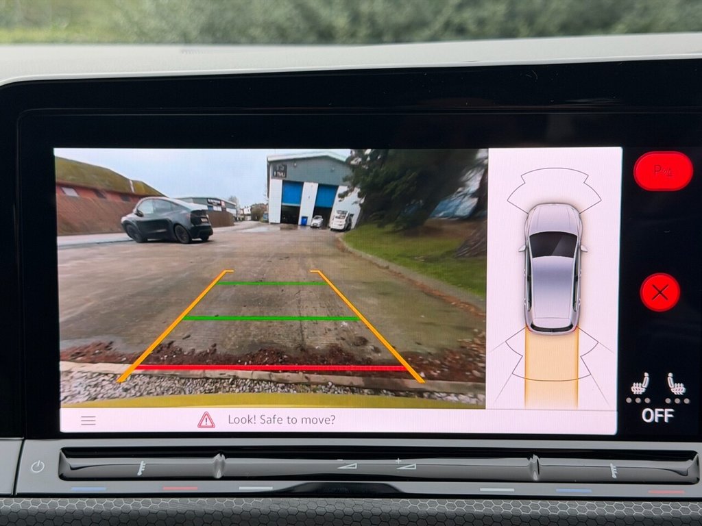 Used Volkswagen Golf 2024 for sale - 77275989: Photo 35