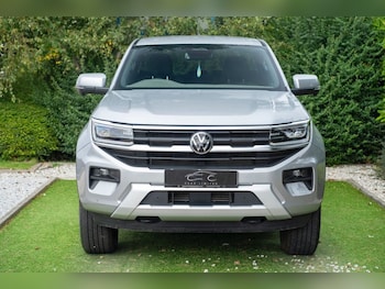 Used Volkswagen Amarok 2024 for sale - 76604685: Photo