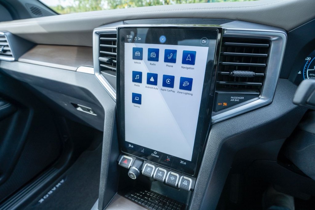 Used Volkswagen Amarok 2024 for sale - 76604685: Photo 35