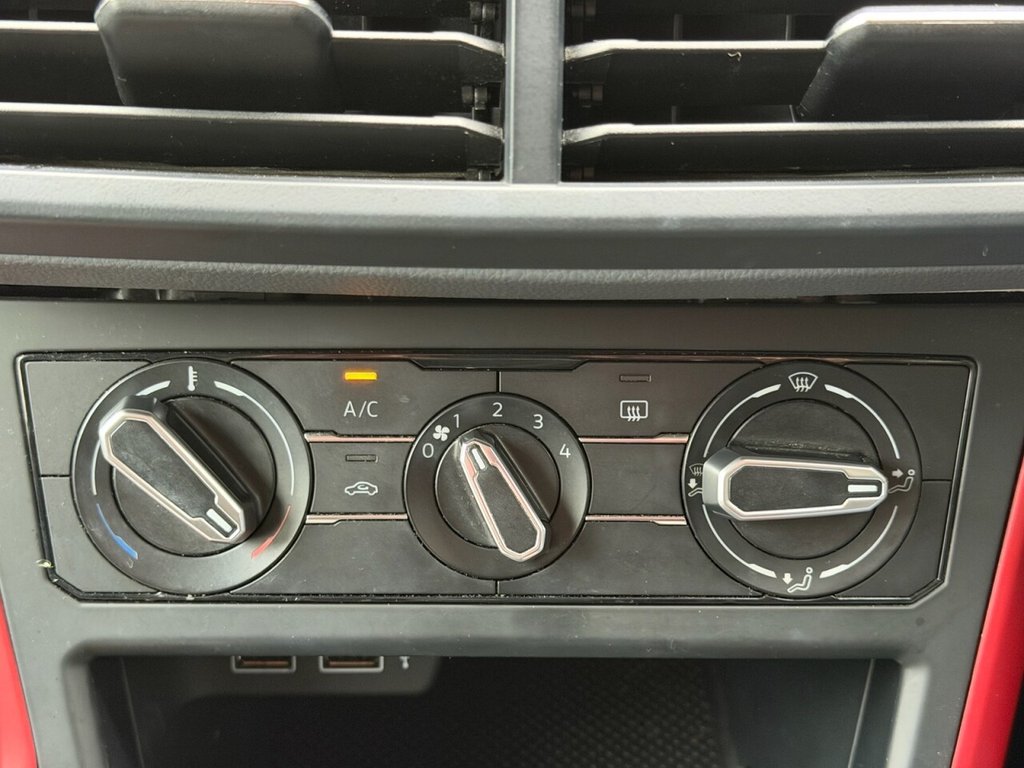 Used Volkswagen Polo 2018 for sale - 76291709: Photo 13
