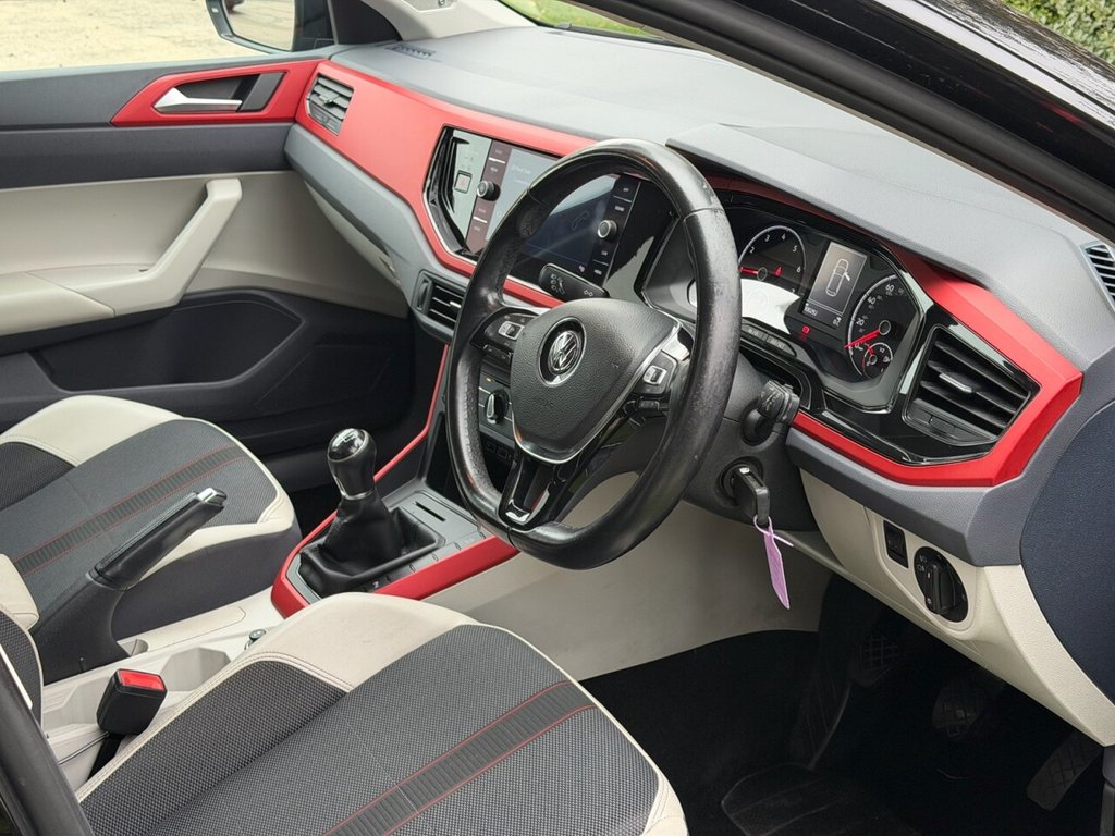 Used Volkswagen Polo 2018 for sale - 76291709: Photo 3