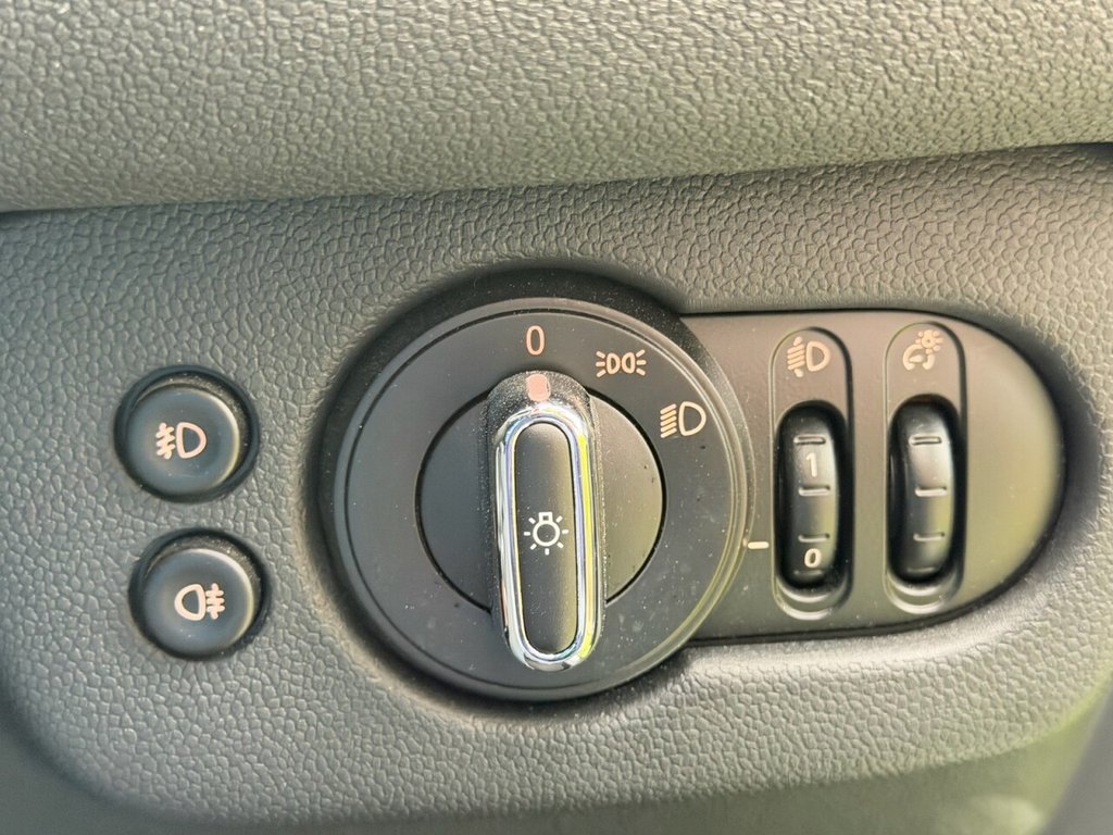 Used MINI Clubman 2019 for sale - 77520543: Photo 16